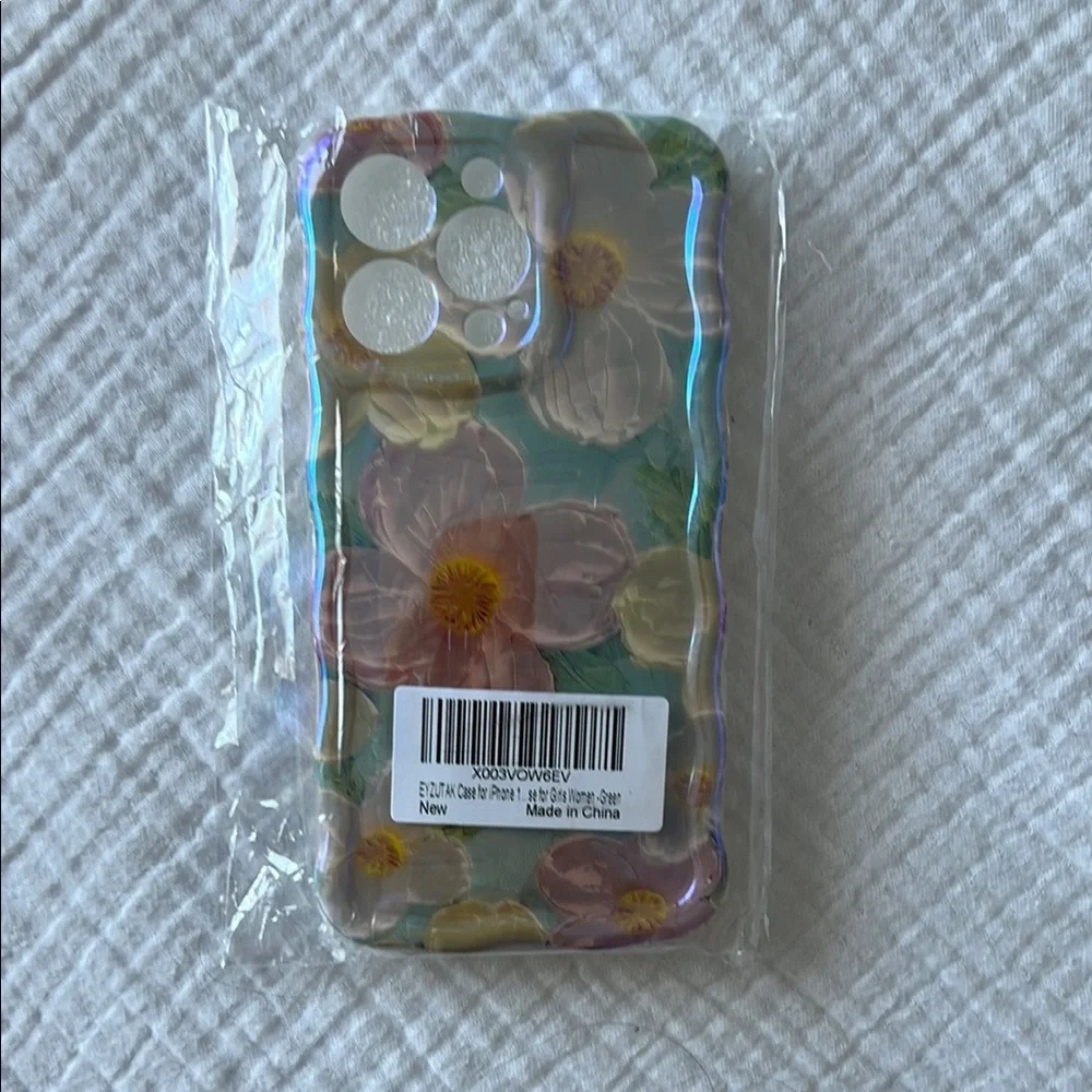NWT • (2) iPhone 13 Pro Floral Watercolor/Oil Painting Cases • BLOGGERS FAVORITE
